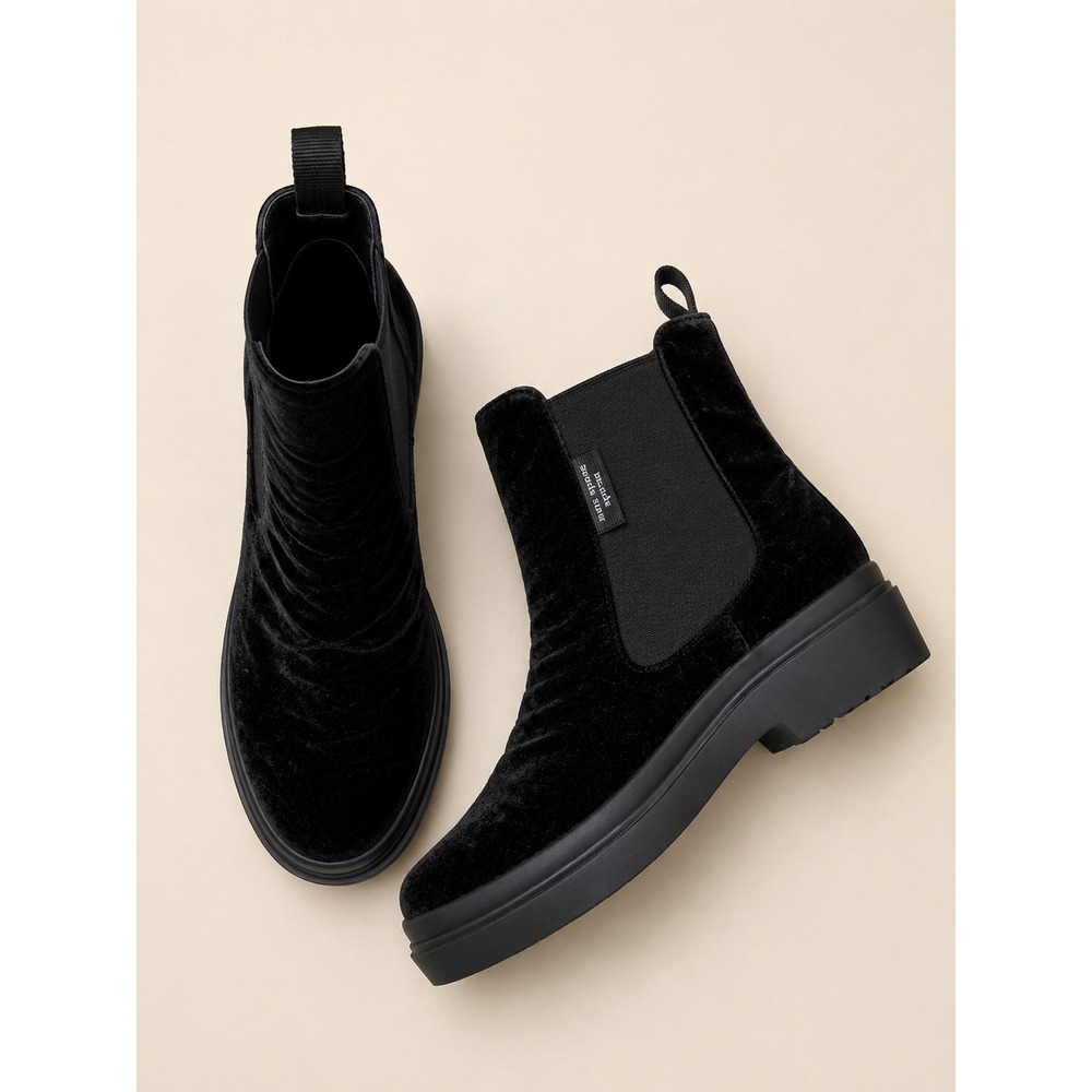 Kate Spade New York Chelsea Velvet Lug Sole Boots Black K4900 Womens 8.5